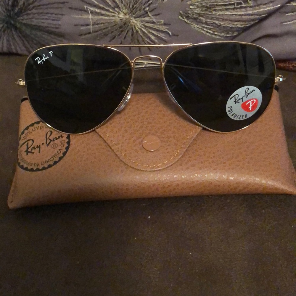 Ray-Ban Aviator Sunglasses 🕶